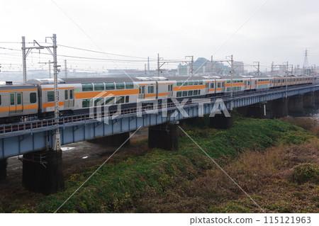 中央快速線綠色車廂試運行，連接4輛 115121963