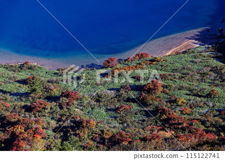 Lake Goshiki with autumn foliage as seen from Mount Issaikyo in the Azuma Mountain Range 115122741