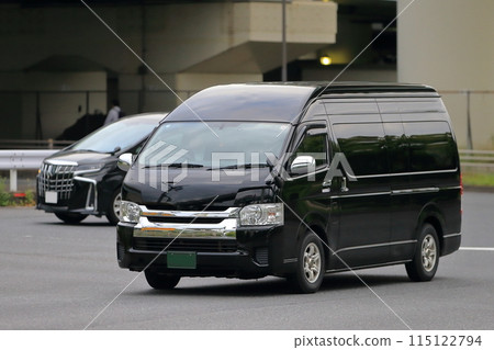 One box car 115122794