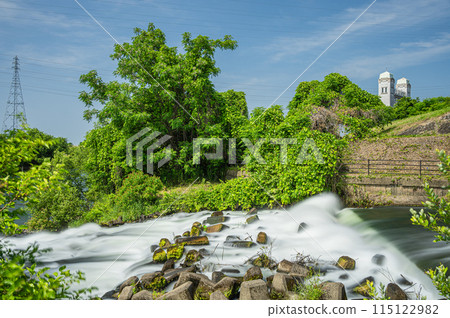 Flowing from Misuaraseki Weir to the Uji River, Fushimi Ward, Kyoto City 115122982