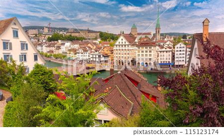 Panoramic View of Limmat River and Zurich Old Town, Switzerland 115123174