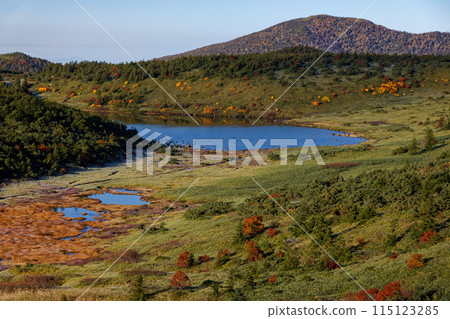 登上東山脈一須峽山，欣賞須賀平、鐮沼的秋色 115123285