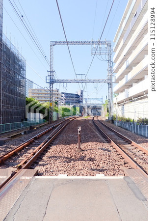 當你穿過鐵路道口的那一刻——鐵軌的照片 115128994