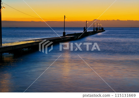 Quiet beach 115131669