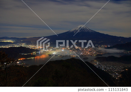 Night view of Mt. Fuji and Lake Kawaguchi seen from the Misaka Mountains 115131843