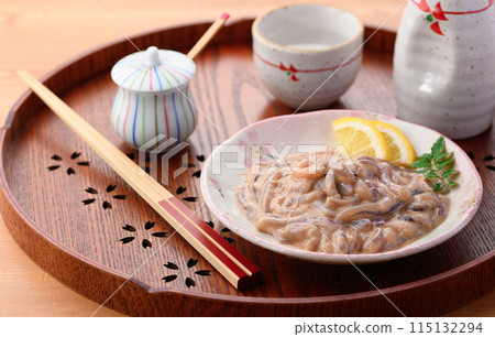 Salted squid made with domestically produced squid 115132294