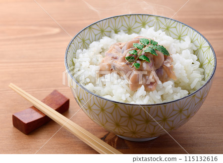 Shiokara squid served on hot rice 115132616