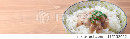 Shiokara squid served on hot rice 115132622