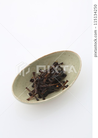 Character butterbur Japanese tableware oval plate 115134250