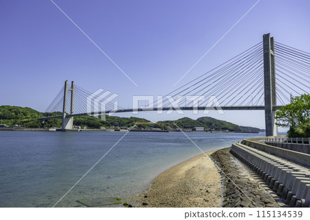 愛媛郡佐島池橋和佐島夢島街道上島町 115134539
