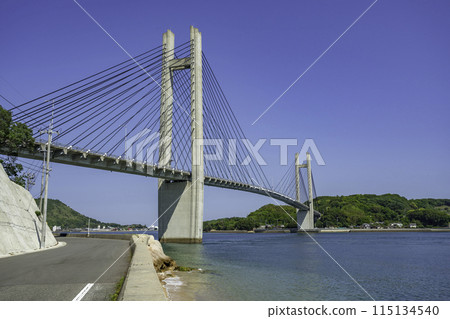 愛媛郡佐島池橋和佐島夢島街道上島町 115134540