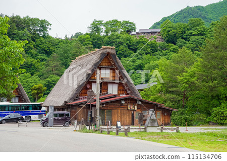 世界遺產白川鄉合掌造村初夏時節 世界遺產白川鄉合掌造村初夏時節 115134706