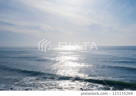 A view of the sea and sky shining in the sun, the Sea of Okhotsk as seen from Shiretoko Shari Town 115135264