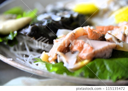 奢華的海鮮拼盤 115135472