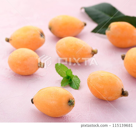 The taste of early summer: Loquat (Kagawa Prefecture) The taste of early summer: Loquat (Kagawa Prefecture) 115139681