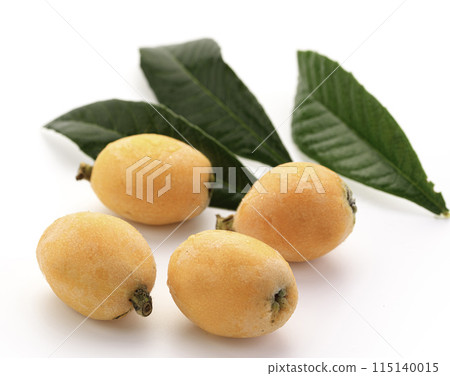 初夏的味道-枇杷（香川縣產）白色背景 115140015