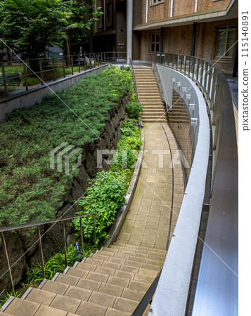 The remains of the outer moat of Edo Castle are preserved in the Central Government Building No. 7 in Kasumigaseki, Tokyo. The remains of the outer moat of Edo Castle are preserved in the Central Government Building No. 7 in Kasumigaseki, Tokyo. 115140891