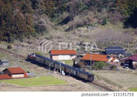 山口線津和野附近試行客車 山口線津和野附近試行客車 115141759