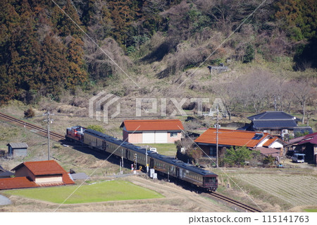 Yamaguchi Line, Tsuwano area, test run passenger car 115141763