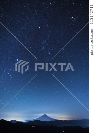 大菩薩嶺的富士山和星空 大菩薩嶺的富士山和星空 115142711