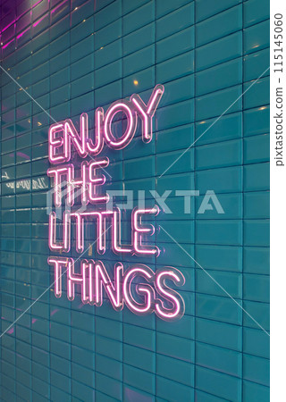 Enjoy the little things - Neon light Enjoy the little things - Neon light 115145060