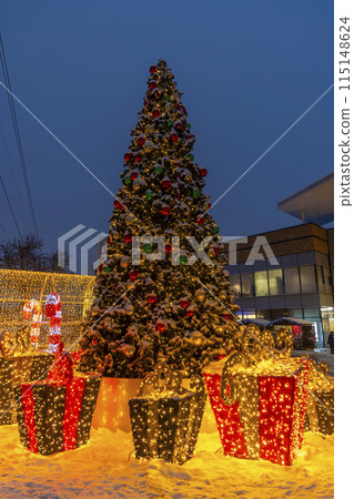 Christmas tree near shopping mall, Prague, Czech Republic 115148624