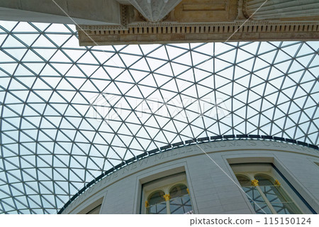 Queen Elizabeth II Great Court - London British Museum 115150124