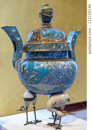 Chinese Cloisonne Censer - London British Museum 115150146