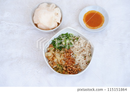 delicious chicken porridge as a background 115151864