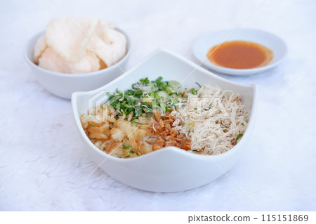 delicious chicken porridge as a background 115151869