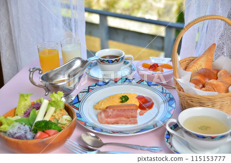 Breakfast time at a sunny resort hotel Breakfast time at a sunny resort hotel 115153777