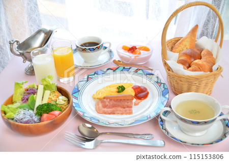 美味的一天開始:以新鮮食材烹調的早盤 美味的一天開始:以新鮮食材烹調的早盤 115153806