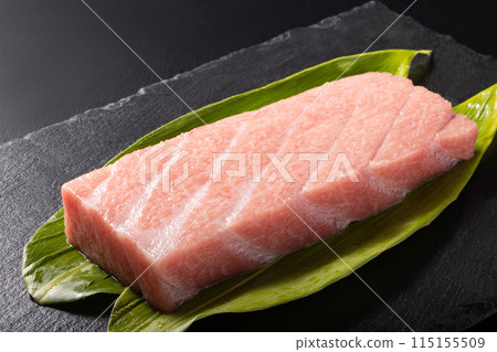 [宮城縣鹽灶市出發]天然藍鰭鮪魚、黑鮪魚（北海道青森縣近海的太平洋） 115155509