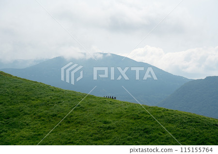Stone Buddha on the mountaintop 115155764