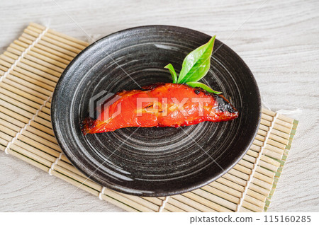 味醂烤藍比目魚 味醂烤藍比目魚 115160285