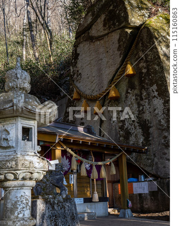 [Ishiwariyama] Ishiwari Shrine_04 115160863