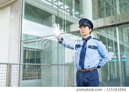 保安攔下 115161068