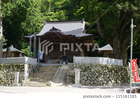 Ryosanji Temple, a Shingon Buddhist temple in Misaki Town, Okayama Prefecture: Main Hall 115161385