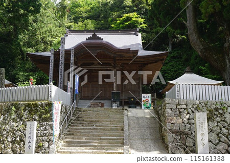Ryosanji Temple, a Shingon Buddhist temple in Misaki Town, Okayama Prefecture: Main Hall 115161388