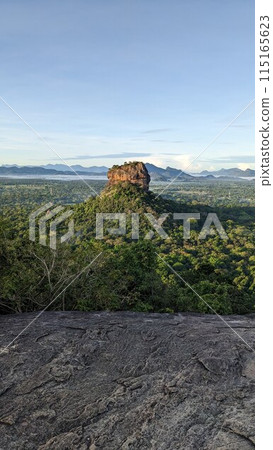 錫吉里亞鎖 115165623