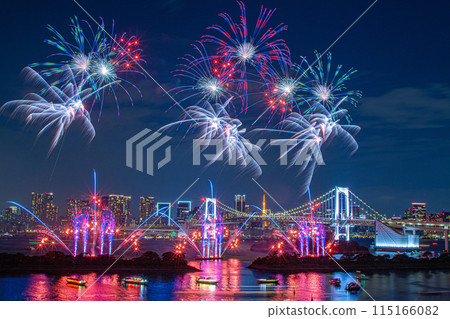 Fireworks at Odaiba with the Tokyo night view in the background Fireworks at Odaiba with the Tokyo night view in the background 115166082