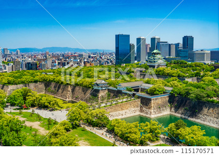 Aerial view of Osaka Castle and Osaka Business Park 115170571