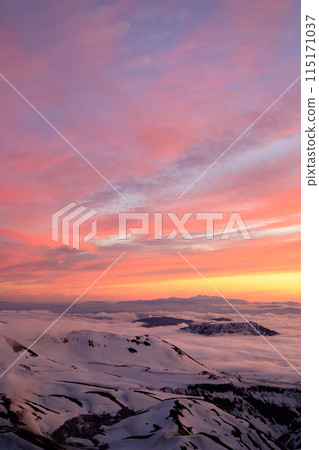 A beautiful sunset from Tsurugi-no-Ozen A beautiful sunset from Tsurugi-no-Ozen 115171037