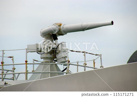 基地功能增強的巡邏艦…與波照間號類似的遙控水砲。 基地功能增強的巡邏艦…與波照間號類似的遙控水砲。 115171271