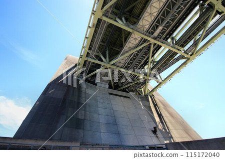 全長3,911 m，中心跨距1,991 m！ ！ 115172040