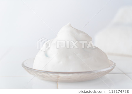 蓬鬆的泡沫 115174728