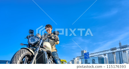 Touring Yokohama Minato Mirai on a large American motorcycle Touring Yokohama Minato Mirai on a large American motorcycle 115176393