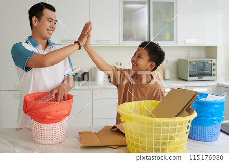 Sorting Waste as Game 115176980