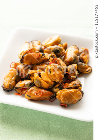 美味的燻貽貝 美味的燻貽貝 115177455