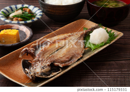 食物套餐 115179331